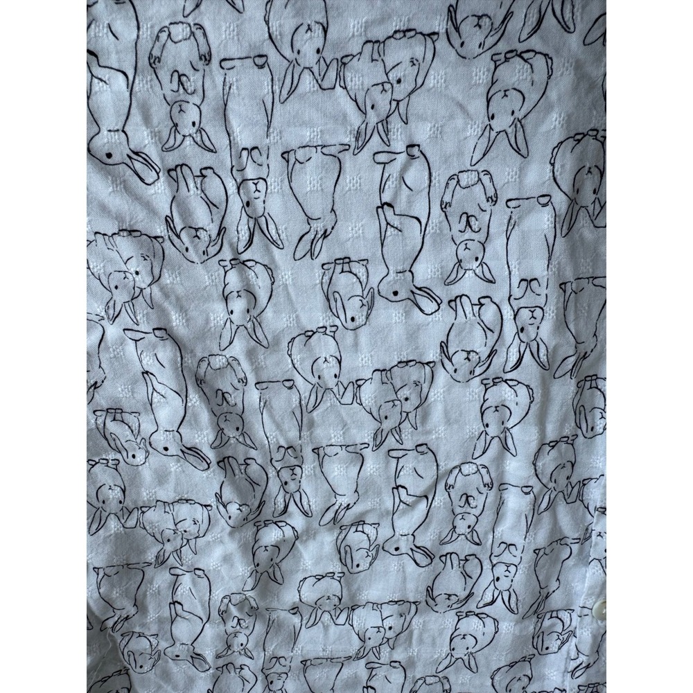 Jane & Delancy Womens Medium White Bunny Rabbit Graphic Button Down Shirt Rayon - Picture 3 of 8